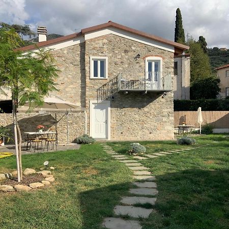 Antica Casa Nel Borgo Apartment Пиетрасанта Екстериор снимка