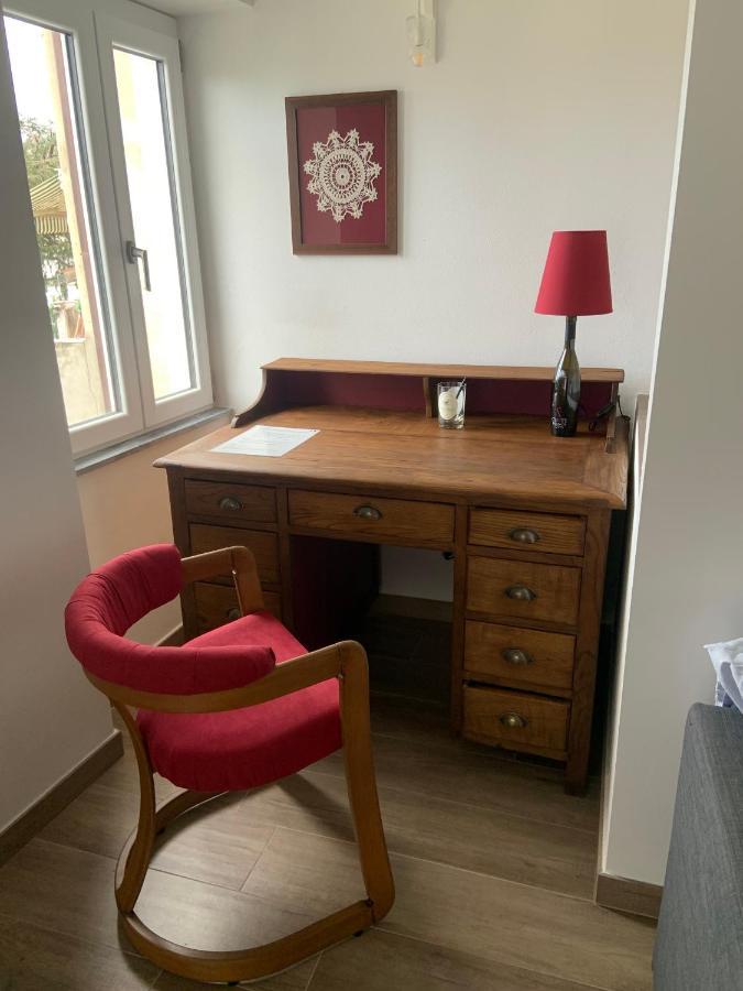 Antica Casa Nel Borgo Apartment Пиетрасанта Екстериор снимка